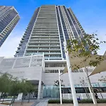 Stonetree - Modern Studio - Carson A