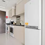 Stonetree - Modern Studio - Carson A